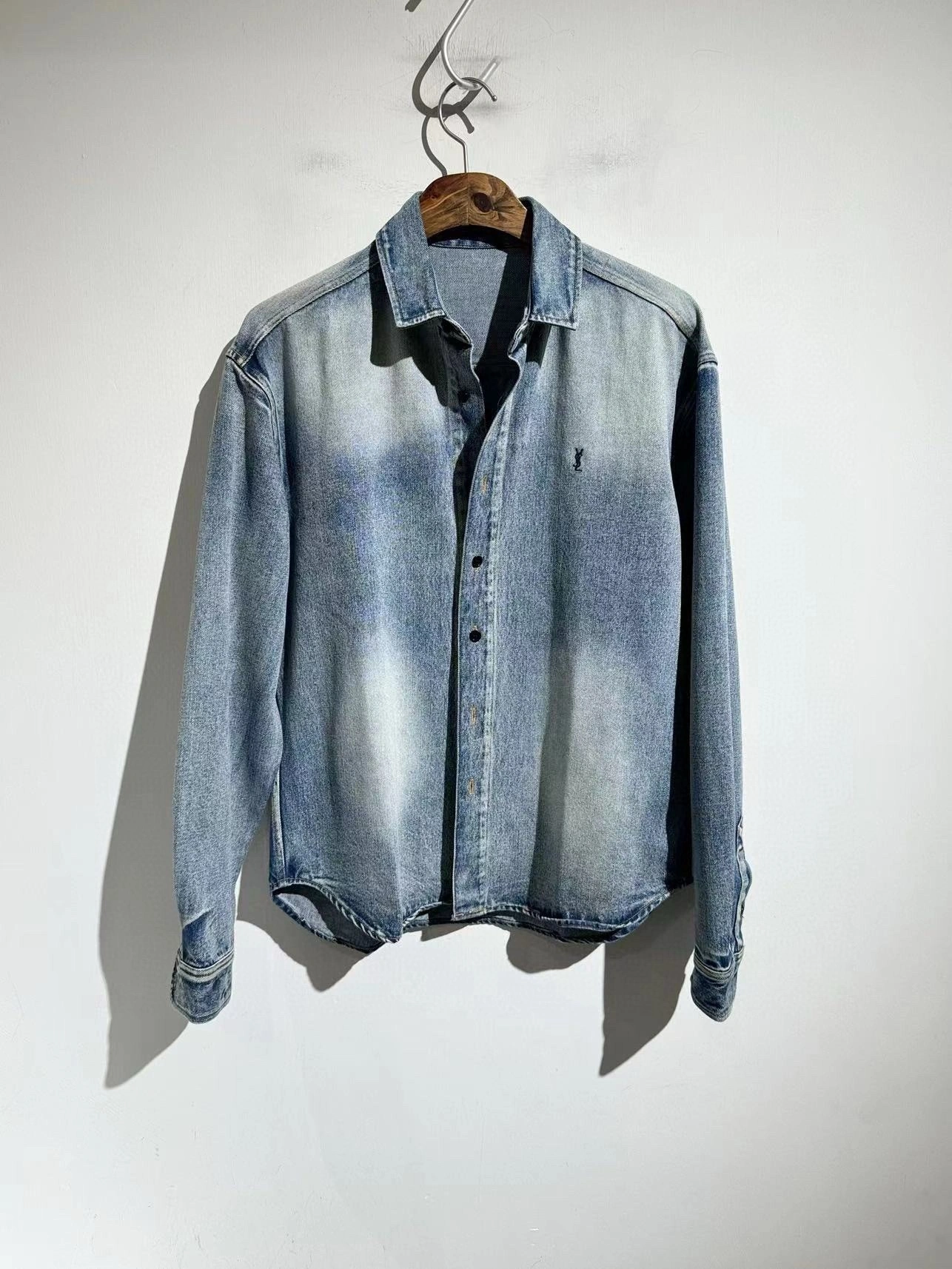 wg.luxury-- Yv5s CASSANDRE oversized item:D-F054J2327